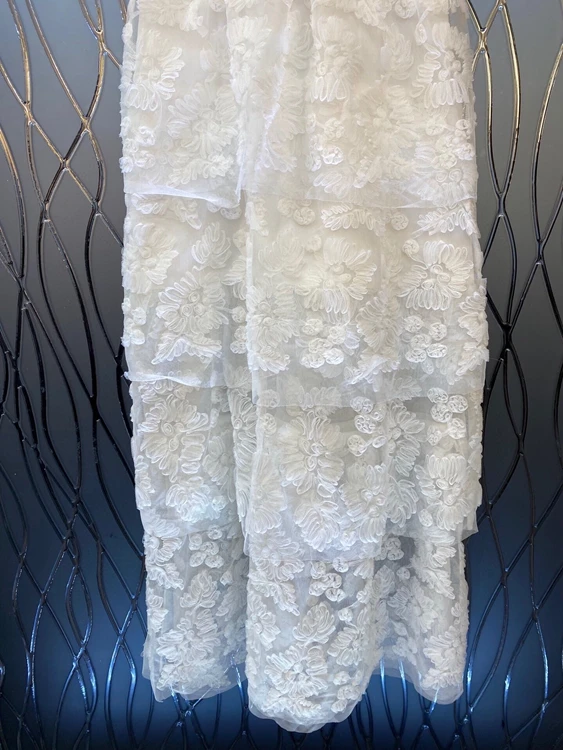 

Summer New 2021 Long Dress High Quality Women Sexy See Through Patchwork Appliques Flower Patterns Short Sleeve Long White Dress