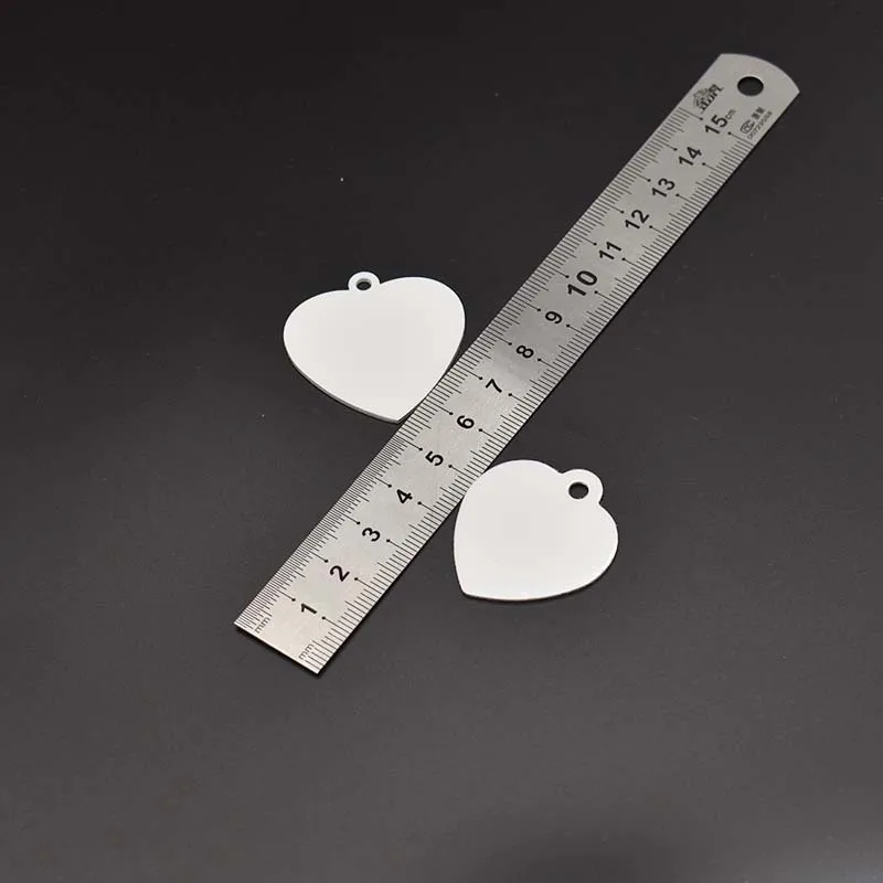 37*36 mm Heat Transfer Printing Blank Tag-50pcs-New Style Heart Shape Sublimation white Pet ID Tag-t-Promotion And Love Gift |