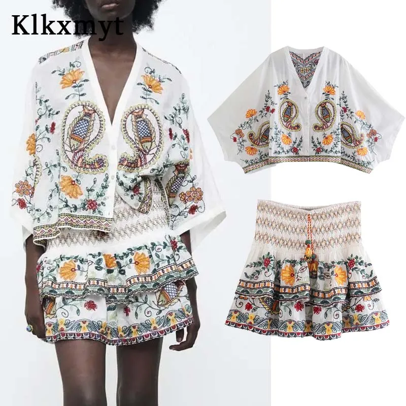 

Klkxmyt ZBZA Юбки Женский костюм модная вышивка Укороченная рубашка с V-образным вырезом Топ + мини-юбка с высокой талией комплект из 2 предметов ж...