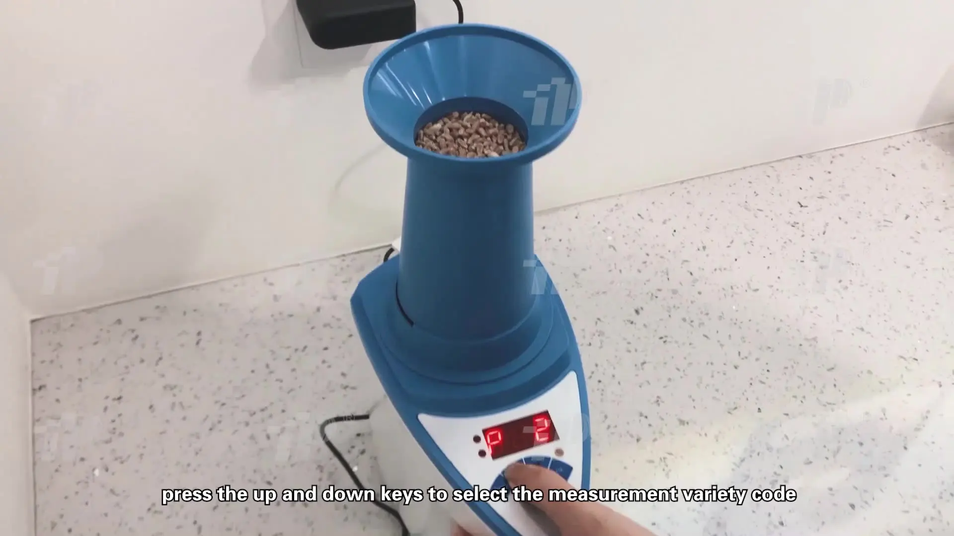 

Digital Portable Speedy Grain Seed Moisture Analyzer Meter