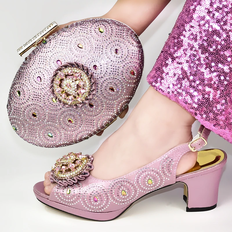 Свадебный комплект из итальянских туфель и сумочки в африканском стиле