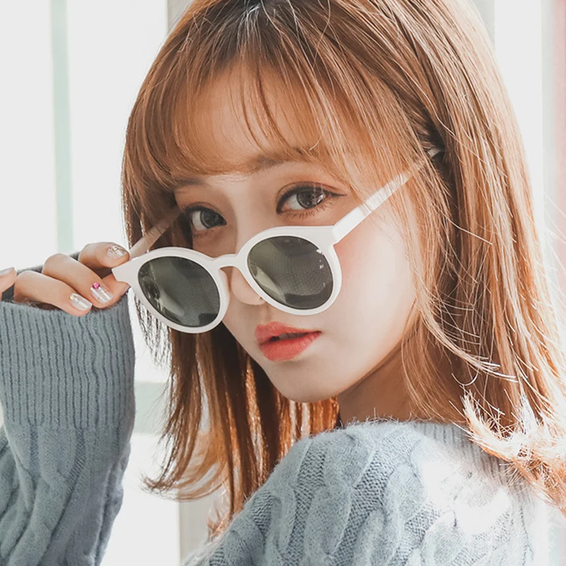 

Модные маленькие круглые солнцезащитные очки для женщин 2021, брендовые дизайнерские Винтажные Солнцезащитные очки, женские очки с защитой о...