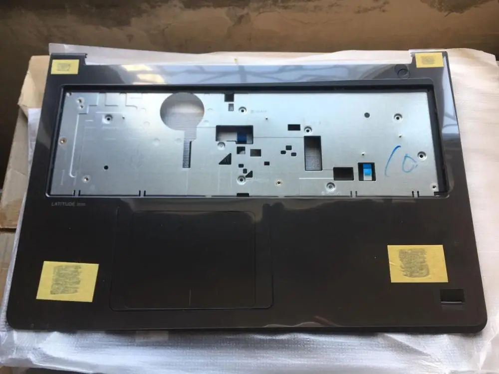 

Free Shipping!!! 1PC Original New Laptop Shell Cover C Palmrest For DELL Latitude E3550