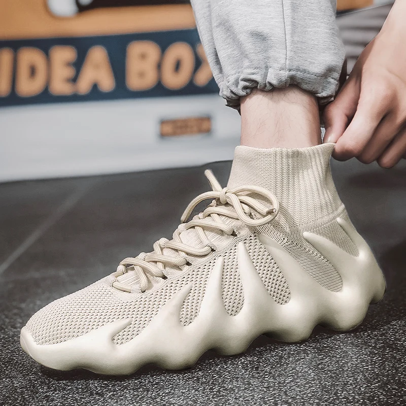 

Summer 2021 Loafers High Top Men's Socks Shoes Fly Weave Light Chunky Sneakers for Casual Man's Shoe Mesh Breathable