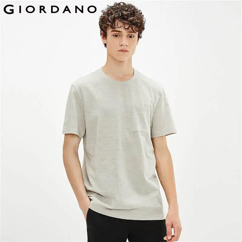 

Футболка Giordano мужская с одним накладным карманом, хлопок, короткий рукав, однотонная, 18021206