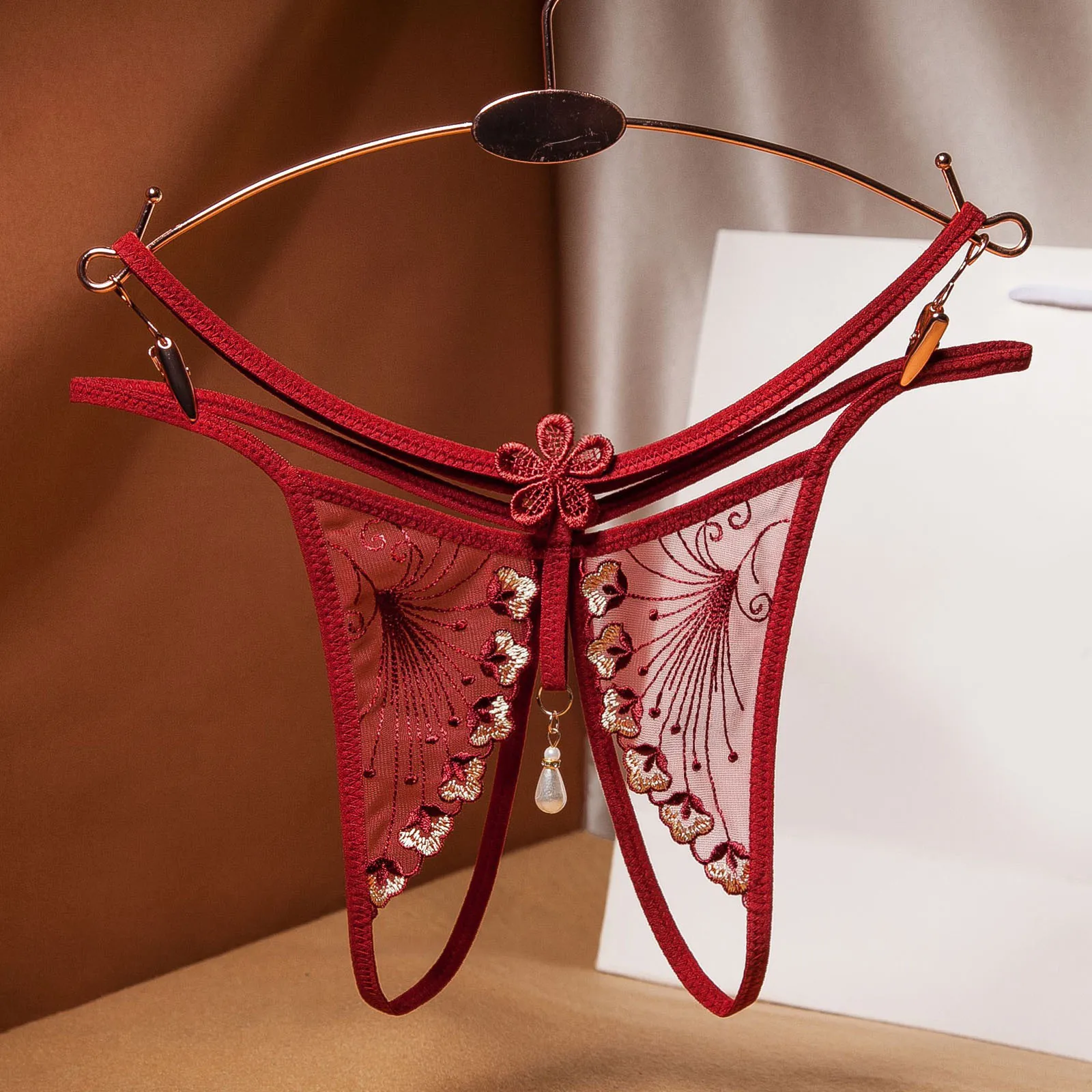 Чувственное женское нижнее белье сетчатые стринги сексуальные девушки открытая