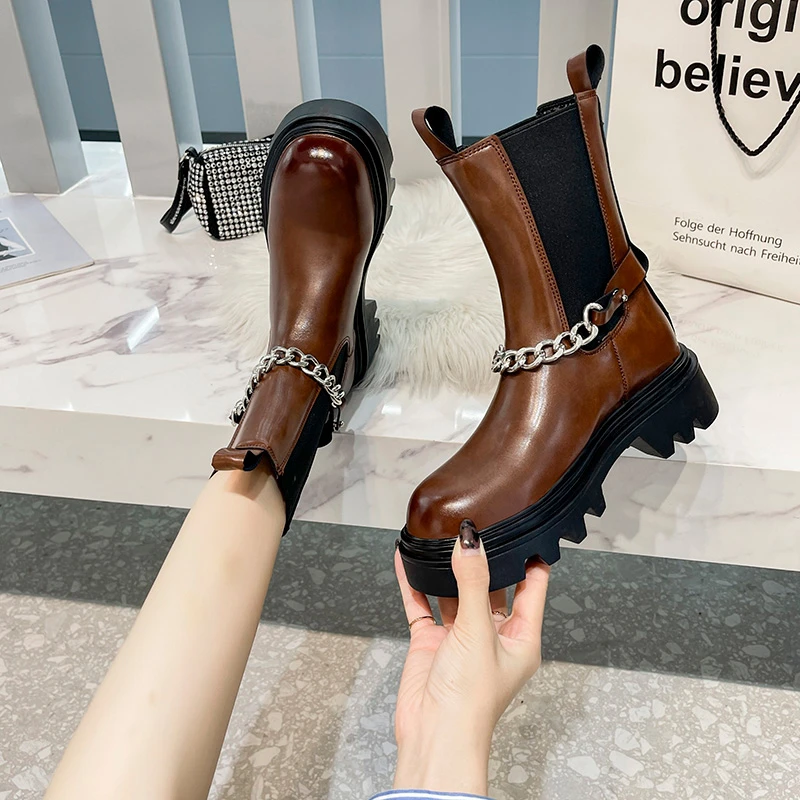 

Ботинки женские зимние Нескользящие на толстой подошве, с цепочкой