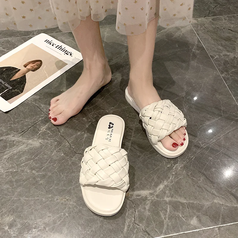 

Rubber Slippers Shoes Woman 2021 Loafers Platform Luxury Slides Pantofle Flat Soft Designer New Rome Fashion Basic PU Female Sho