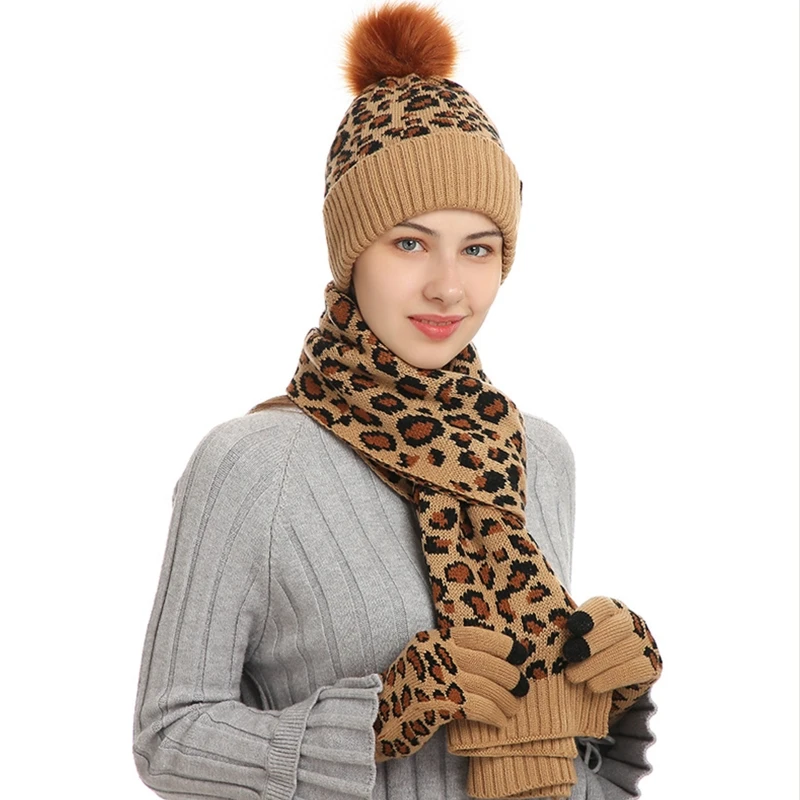 

H9ED Women Winter 3Pcs Beanie Hat Long Scarf Touch Screen Gloves Set Leopard Thick Plush Lined Knit Cuffed Pompom Skull
