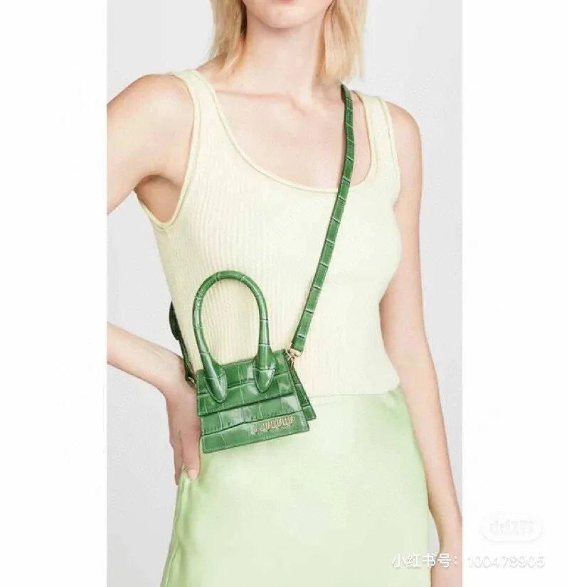 

2021 spring and summer new high-end leather handbag fashion underarm bag wild crocodile pattern arch bridge bag small square bag