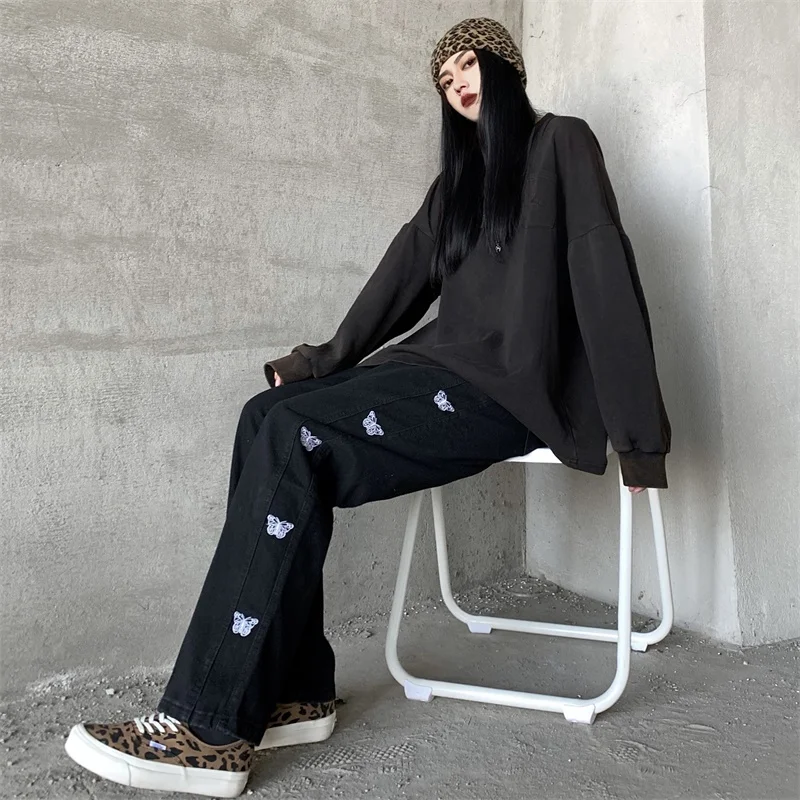 

HARAJPOO Women Jeans Korean Style Ins Lazy Wind Retro Butterfly Embroidery Straight Black Loose Wide Leg High Waist Pants