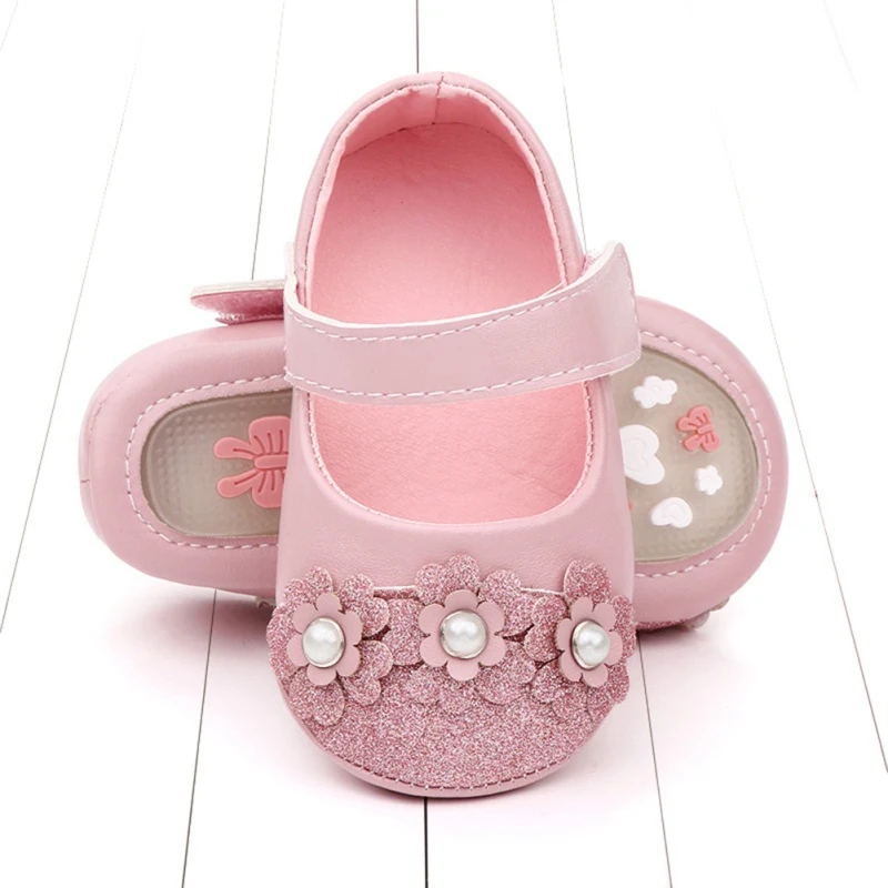 

Newborn No-Slip First Walkers Infant Baby Girls Spring Summer Autumn Flats Pearl Flower Princess Dress Shoes PU Prewalkers
