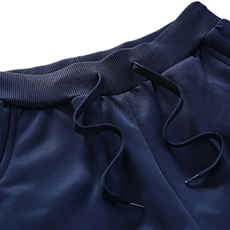 

Slim Fit Sport Set Men Polyester Sweatshirt Suit Man Feather Pattern Hoodies Suit Gym Clothing Young People Classic Sportsuit