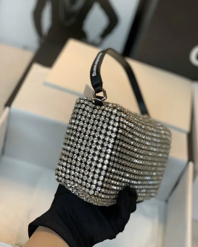 

Luxury Brand Designer Women Bags Rhinestone Bag Biling Flashing Diamond Full Mini Bags Female Underarm Bag Wallets A2