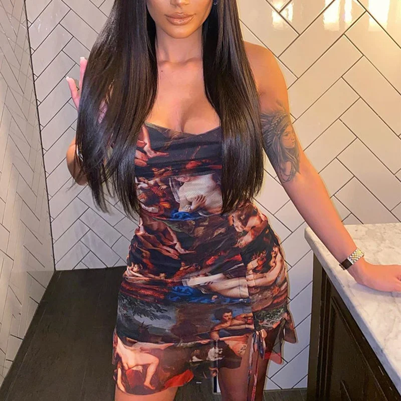 

Sexy Club Spaghetti Strapdress 2021 Fashion Print Sleeveless Ruffles Ruched Sexy Mini Dresses Summer Women Streetwear Outfits