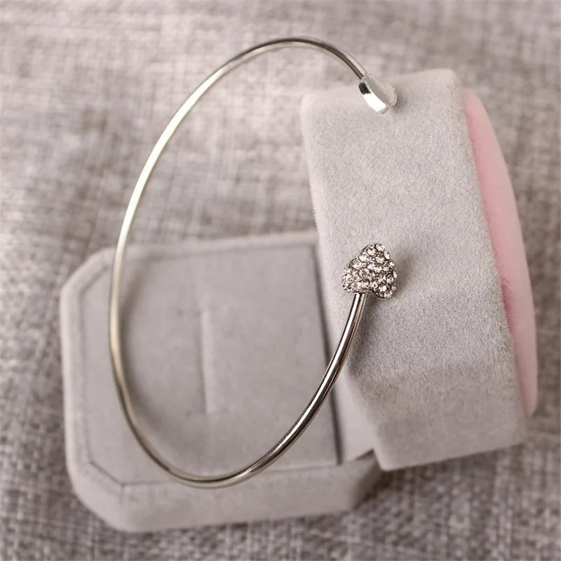 

2021 New Double Peach Heart Bracelet for Women Wild Inlaid Crystal Alloy Bracelet Ladies Summer Fashion Open Hand Accessories