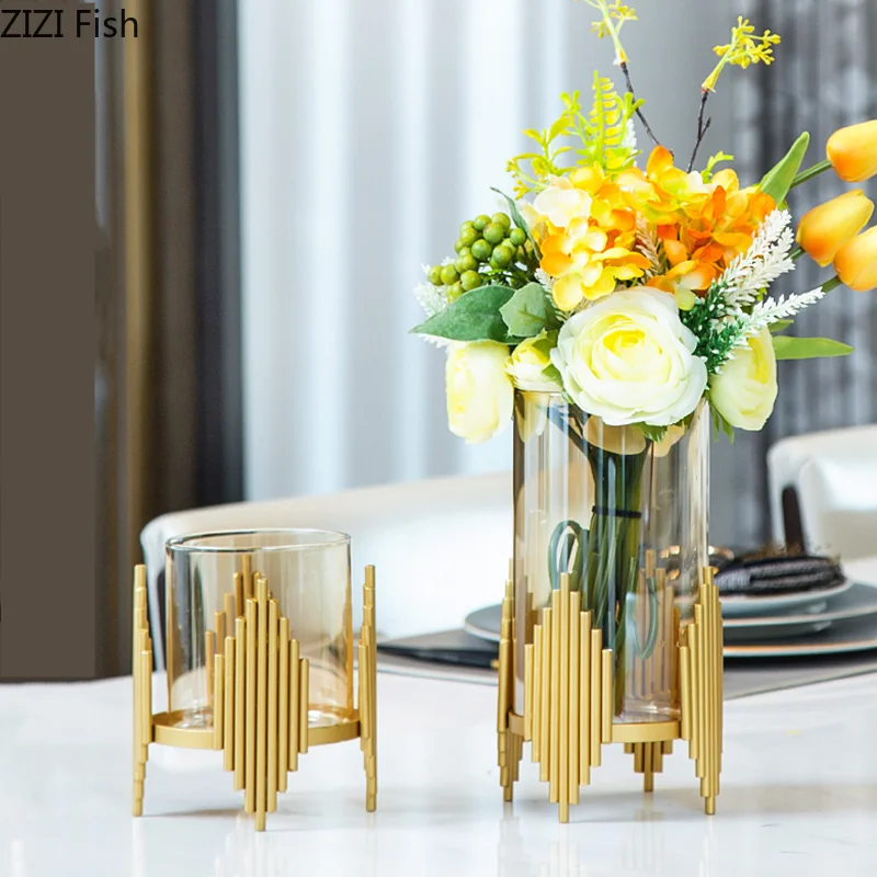

Creativity glass vase Golden metal frame geometry Transparent highfoot hydroponic flower arrangement Flower vase Home Decoration