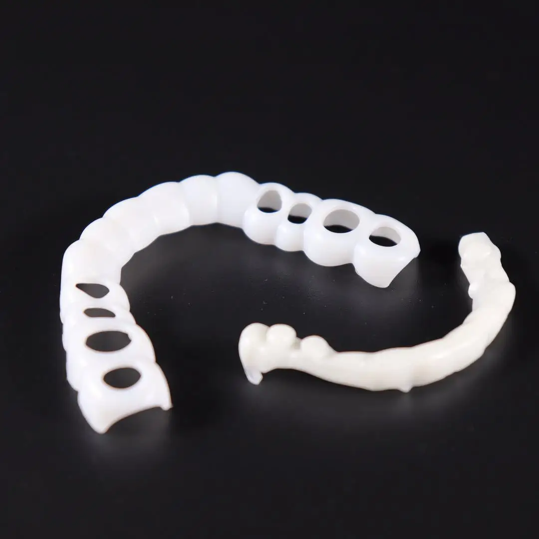 

2 Pairs Veneers Whitening Set Silicone Dentures 3D Whitening Strips Beauty Teeth Tool Fake Teeth Cover Orthodontic Brace