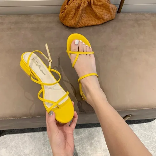 

2020 summer new flat bottomed round head fairy sandals