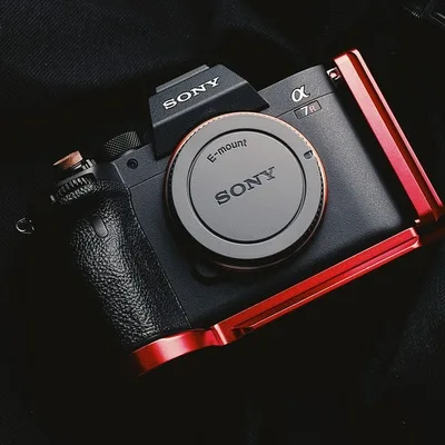 A7M4 a74 быстросъемная l-пластина/кронштейн держатель рукоятка для sony Alpha 7RIV ILCE-7RM4 A7R4 A9II A92 Arca-Swiss RRS - Цвет: L plate
