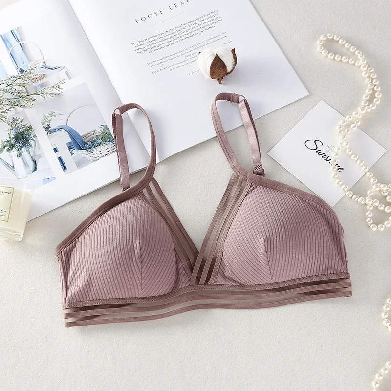 

Французский стиль, беспроводной бюстгальтер без косточек, кружевной женский бюстгальтер, сексуальный бюстгальтер пуш-ап, треугольная чашк...