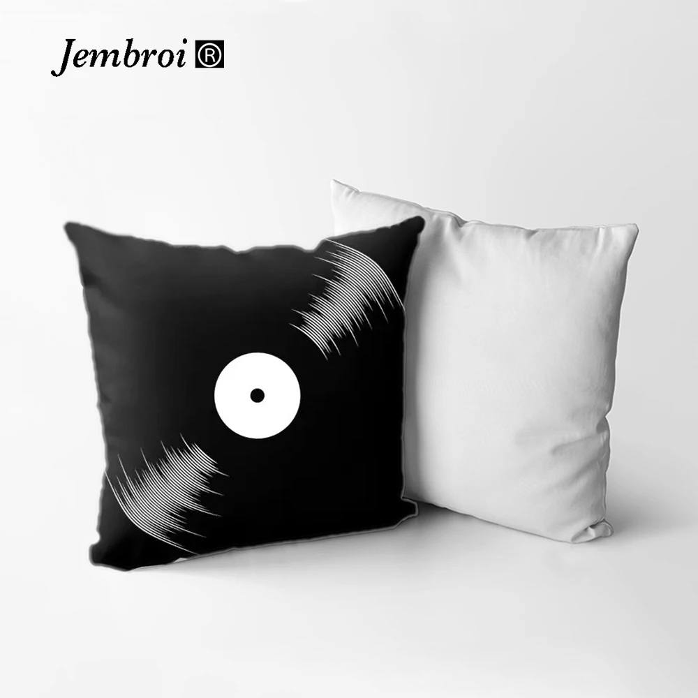 

2019 New Retro Black White Printed Pillowcase Nostalgic Record Camera Polyester Sofa Cushion Cover Decorations for Home Decor