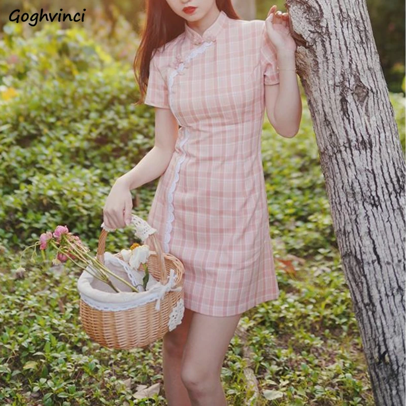 

Chinese Traditional Dresses Women Slim Sexy Lace Patchwork Elegant Classic Side Slit Females Modern Qipao Above Knee Sweet Ins