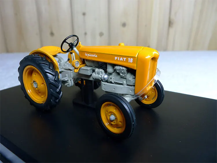 RE P 1:32 REPL1014 Fiat 18 трактор металлического сплава литья под давлением модели