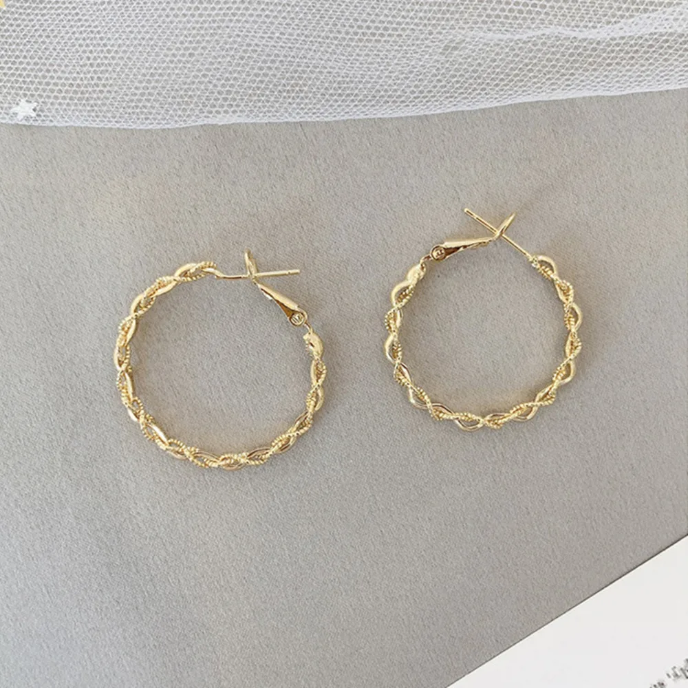 

2020 Trend Trendy Minimalist Gold Large Circle Piercing Hoop Earrings For Women Fashion Round 925 Silver Jewelry Female 5.3cm