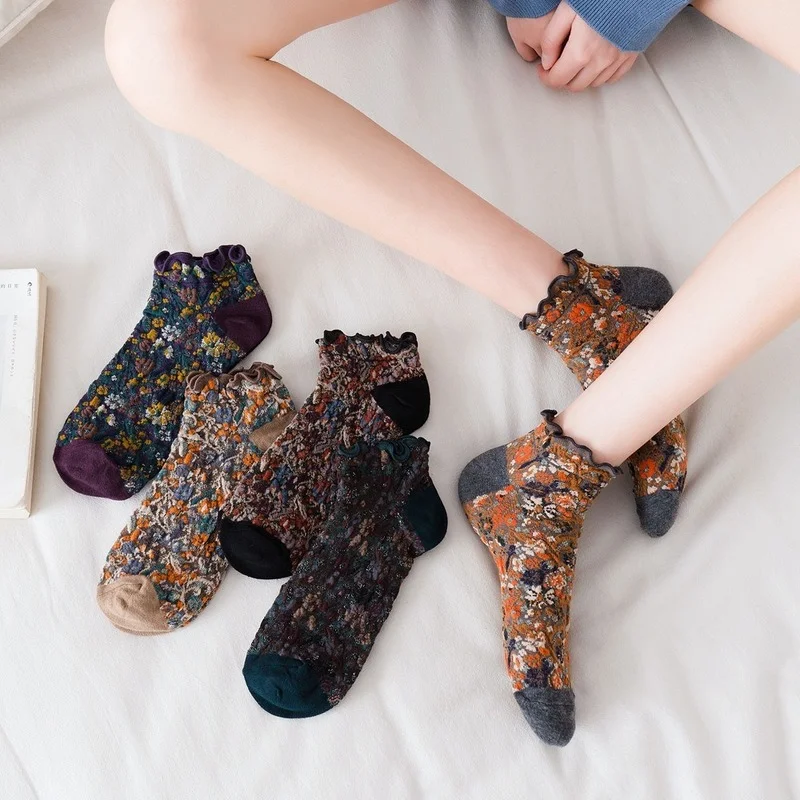 

Women's Lace Ruffle Frilly Colorful Floral Cotton Casual Novelty Ankle Cute Lettuce Edge Turn Cuff Crew Socks Girls Kawaii Gift
