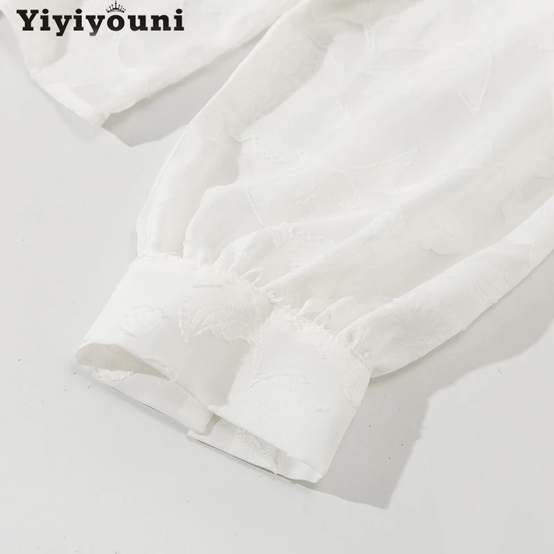 

Yiyiyoui V