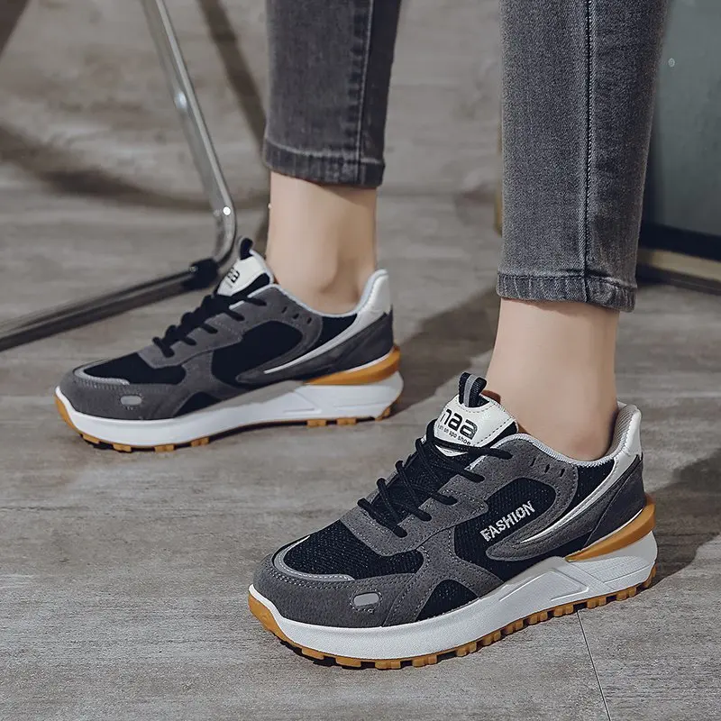 

Women's Golf Shoes Spring Mesh Sneakers Female Lightweight Grass Walking Shoes Girls Non Slip Training Golf Sneaker Comfort Golf