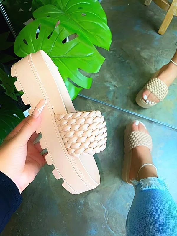 

Shoes Woman 2021 Female Slippers Rubber Flip Flops Beige Heeled Sandals Low New Beach Summer Hawaiian Black Fabric Rome Slides S