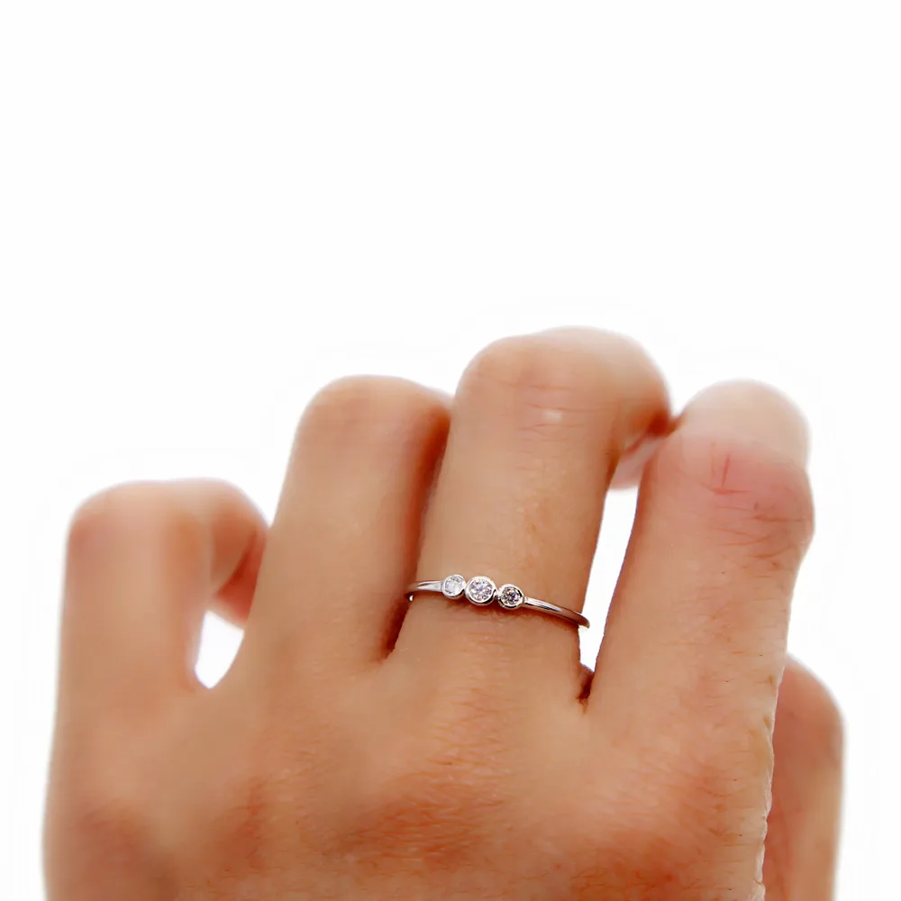 Женское Обручальное кольцо серебряное 925 пробы с прозрачным фианитом|Кольца| |