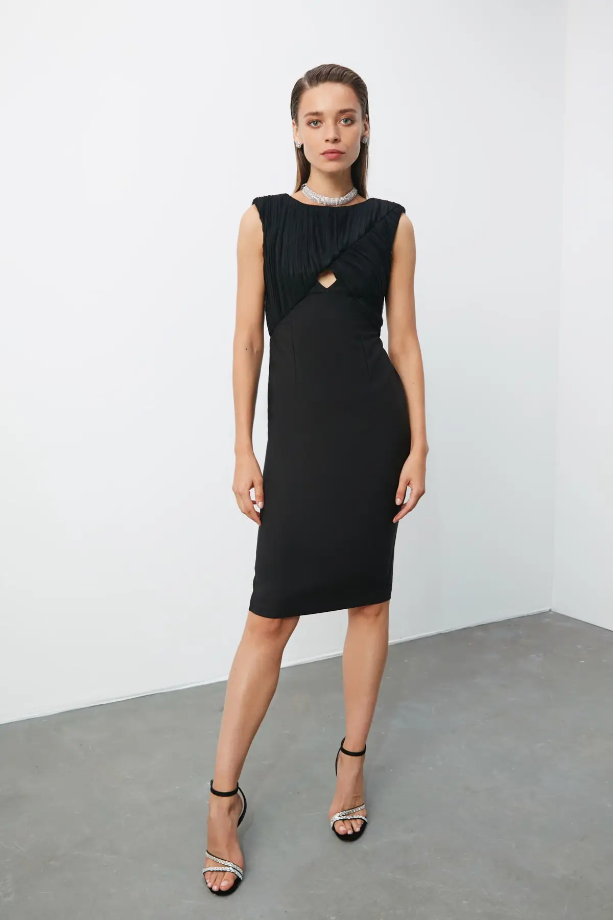 Платье с воротником TPRSS20EL1190 | Женская одежда