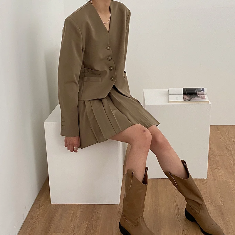 

Women's Trendy Matching Sets Solid Vintage Single Breasted Women Suit High Waist Pleated A-Line Mini Skirt Spring Autumn 2021