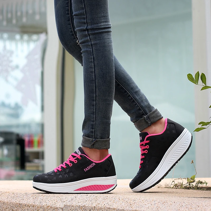 Women's Vulcanize Shoes Fashion Women Sneakers PU Printed Upper Platform Casual Shoes Lightweight Walking Footwear