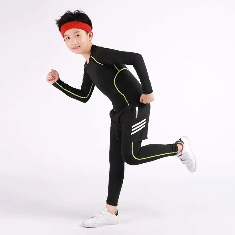 

Children's Performance Long-Sleeve Compression Thermal Underwear Quick-Drying Wicking Sportswear 3 Piece Football Suit