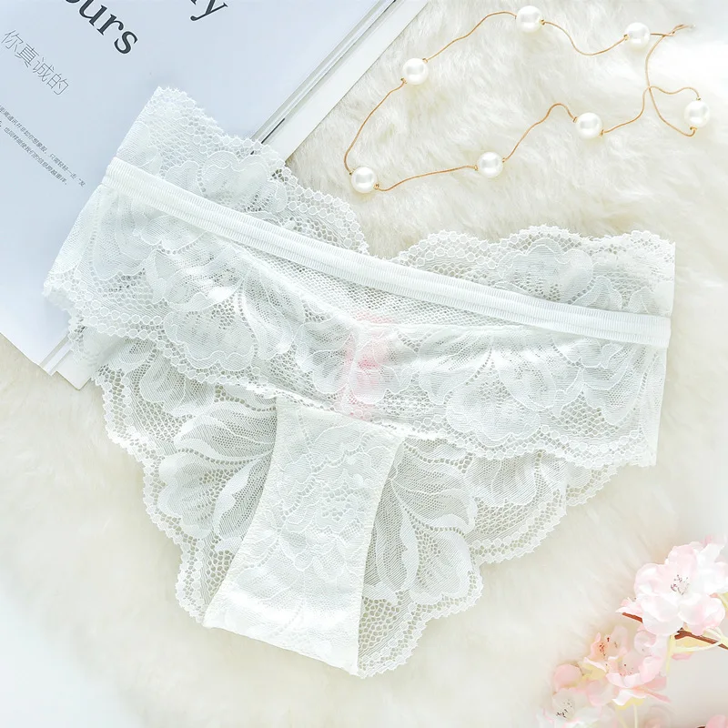 

Сексуальные кружевные женские трусы, хлопчатобумажная промежность, удобные мягкие дышащие полые трусы с кружевной отделкой, трусики со сре...