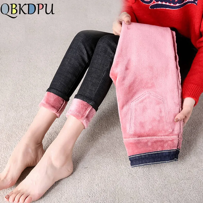 

Зимние теплые джинсы размера плюс 32 для женщин, узкие джинсы, женские мягкие утепленные джинсовые брюки, бархатные брюки-карандаш, женские о...