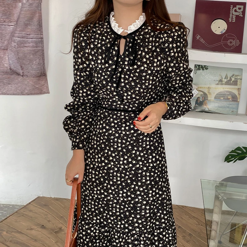 

Korejepo Dress Autumn Winter 2021 New Women Elegant Temperament Stand Collar Stitching Lace Up Flower Puff Sleeve Ruffle Dresses