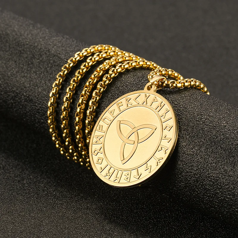 

Nordic Culture Solomon Triangle Pattern Stainless Steel Couple Necklace Kart Knot Pendant Sweater Chain Amulet Transfer Seal