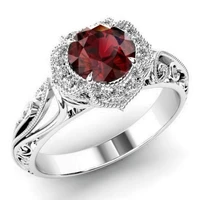 fashionable and exquisite three color inlaid red zircon ring womens exquisite jewelry