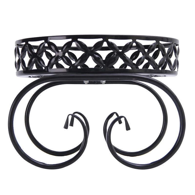 Поднятая металлическая подставка для горшков и растений сада крытого уличного