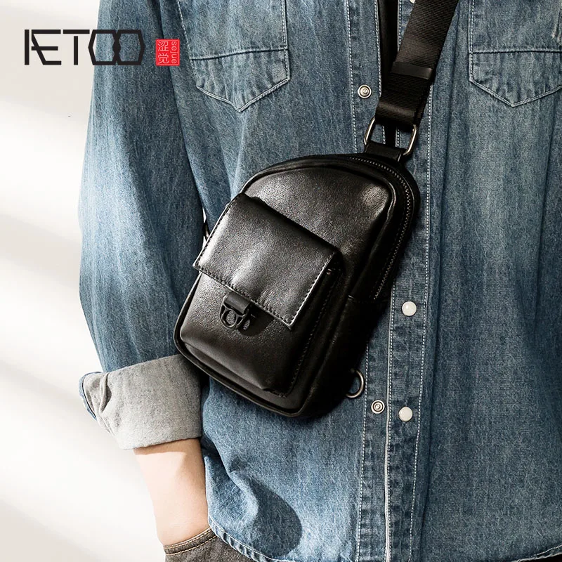 AETOO Leather men's chest bag, all-match trend messenger bag, casual simple shoulder bag, first layer cowhide mobile phone bag