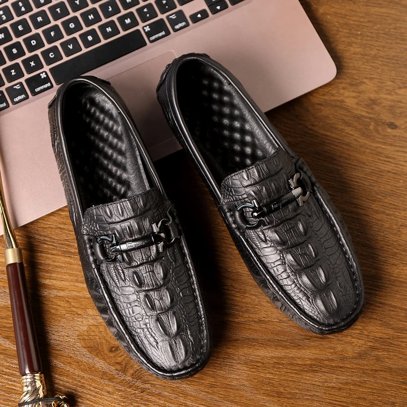 

Men's Casual Shoes Soft genuine Leather Handmade Flats Slip-On moccasins Mens Loafers Dress Shoes Fashion chaussure homme