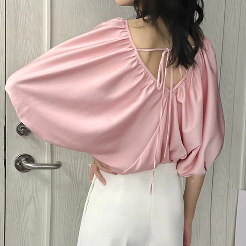 

TWOTWINSTYLE Lace Up Bowknot T Shirts For Female V Neck Puff Short Sleeve Lace Up Bowknot High Waist Slimming Shirt Fashion New