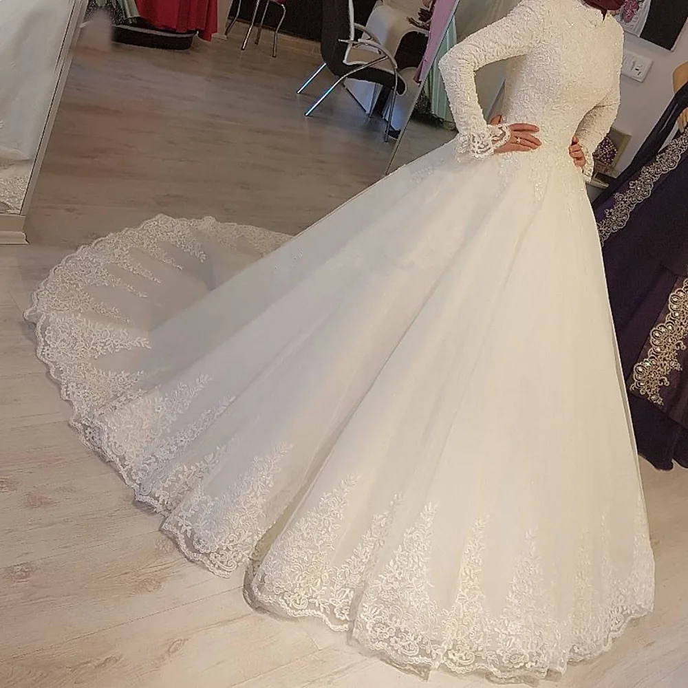 

Elegant Bride WEDDING dress lace embroidery PLUS SIZE LONG SLEEVE Muslim Celebrity Ball Gown wedding dress vestido De Noiva