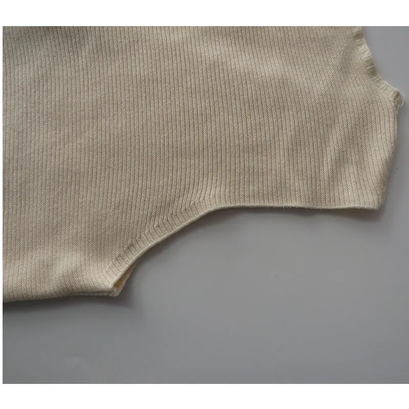 

Sleeveless Knitted Vest Women Solid Short Loose Trendy Korean Style V-Neck All-Match Female Coats Simple Leisure Outwear
