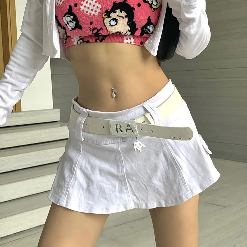 

2021 Disney Girls Original Harajuku Low Waist Mini Pant Skirt Solid Black Punk Skull Waistband Denim Culotte Plus size